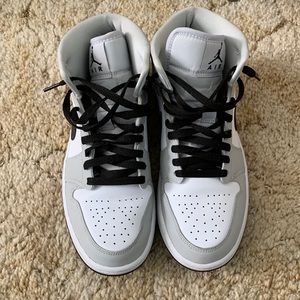 COPY - womens air jordan 1 light smoke grey